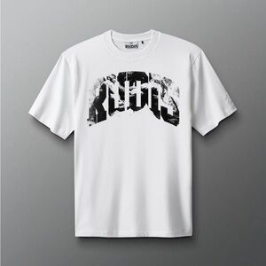 Rudis Tee